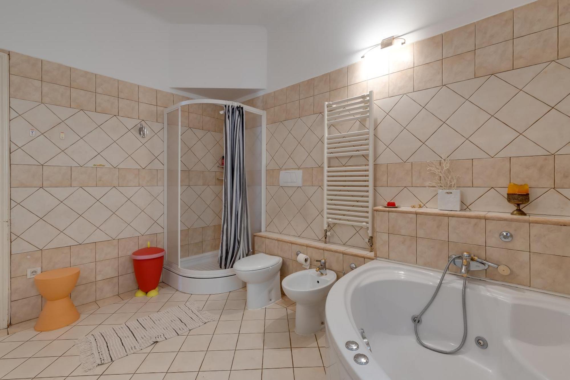 City Apartment With Garden - Happy Rentals Rijeka Eksteriør billede